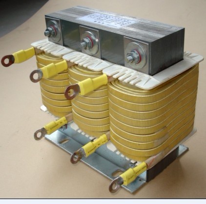 濾波補償組件 濾波補償組件_濾波電容器 濾波電抗器 濾波控制器 電容切換接觸器  可控硅投切開關(guān) 可控硅模塊 串聯(lián)電抗器 并聯(lián)電容器 自俞電容器 干式電容器 諧波電抗器 諧波電容器 補償測控儀